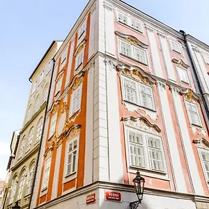 King's Road Hotel apartamentowy Praga