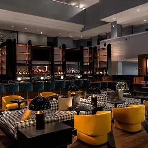 **** Otel Renaissance & Conference Center ABD
